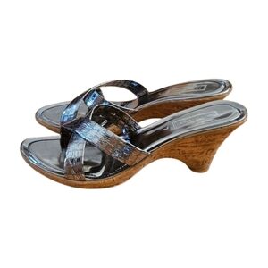 Stylish Women's Wedge Sandals - Metallic Platinum With Cork Sole And Heel.